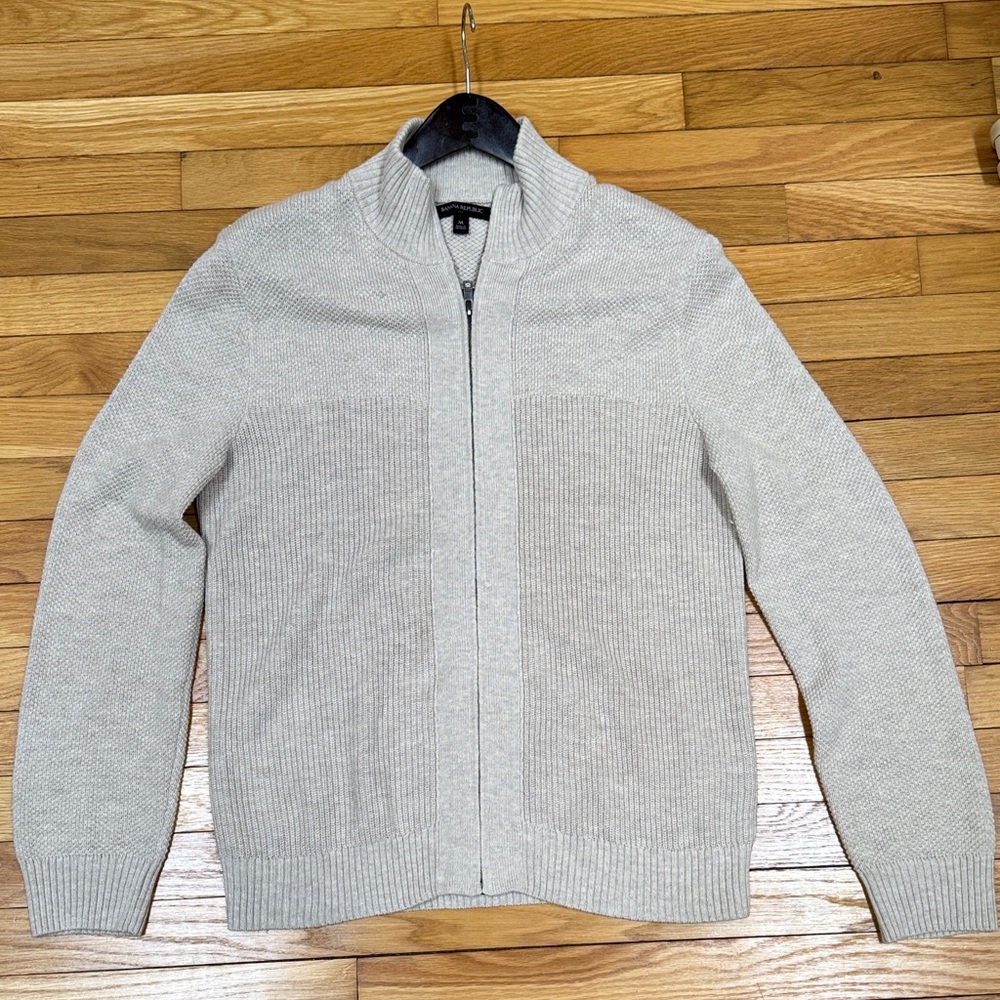 Banana Republic Men's Light Brown Zip-Up Sweater